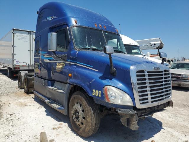  Salvage Freightliner Cascadia 1