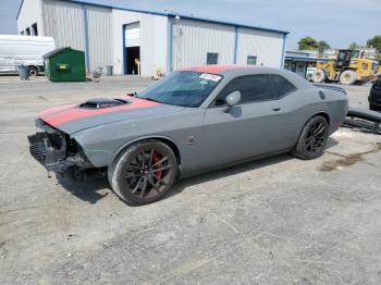  Salvage Dodge Challenger