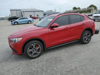  Salvage Alfa Romeo Stelvio