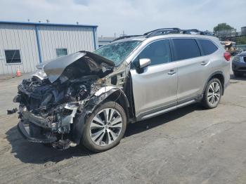  Salvage Subaru Ascent