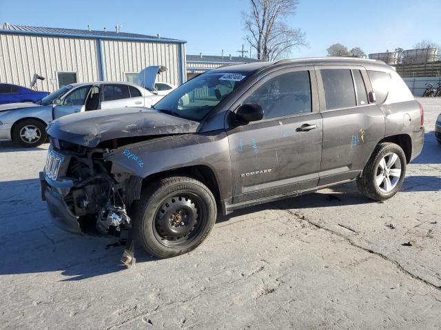  Salvage Jeep Compass