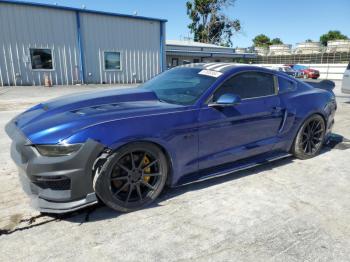  Salvage Ford Mustang