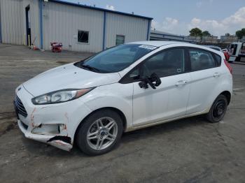  Salvage Ford Fiesta