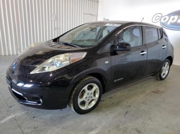  Salvage Nissan LEAF