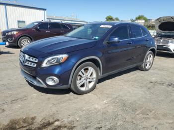  Salvage Mercedes-Benz GLA