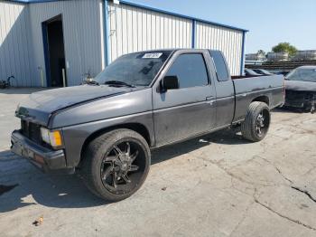  Salvage Nissan Titan