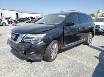  Salvage Nissan Pathfinder