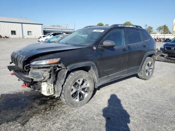  Salvage Jeep Cherokee