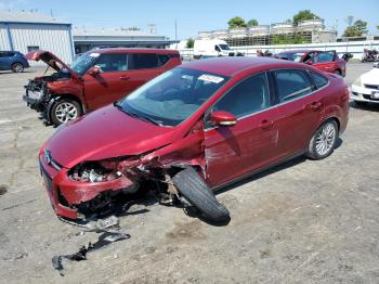  Salvage Ford Focus