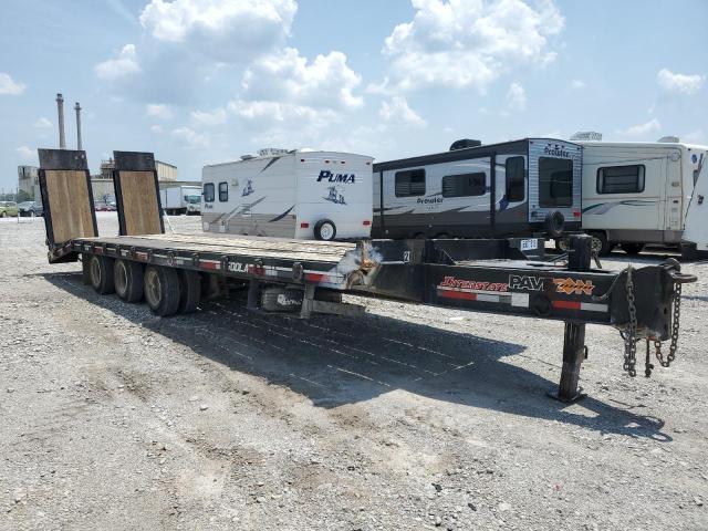  Salvage International Trailer