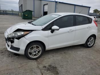  Salvage Ford Fiesta