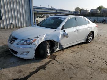  Salvage Hyundai Genesis