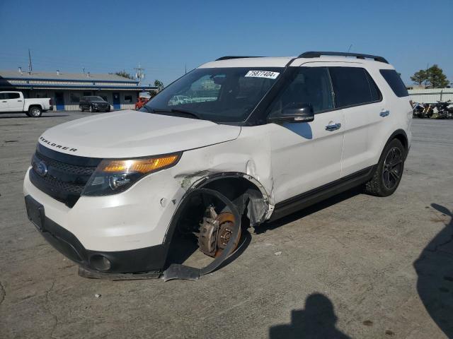  Salvage Ford Explorer