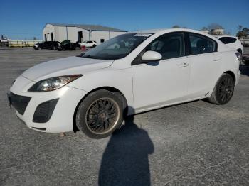  Salvage Mazda 3