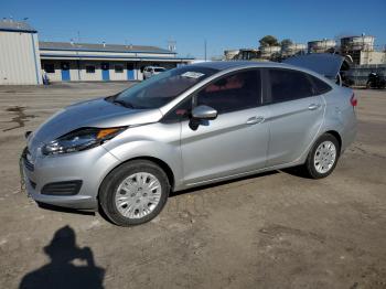  Salvage Ford Fiesta