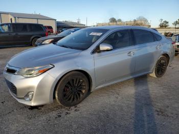  Salvage Toyota Avalon