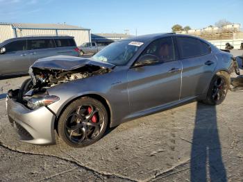  Salvage Alfa Romeo Giulia