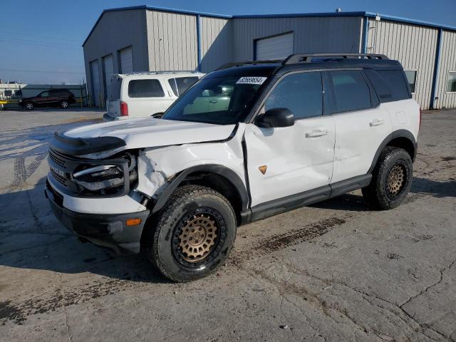  Salvage Ford Bronco