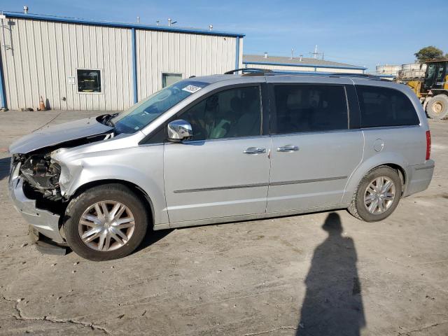  Salvage Chrysler Minivan