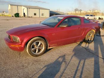  Salvage Ford Mustang