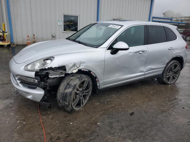  Salvage Porsche Cayenne