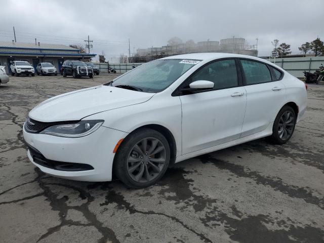  Salvage Chrysler 200