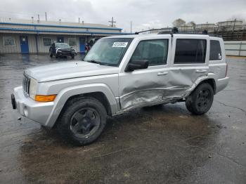  Salvage Jeep Commander