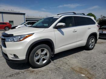  Salvage Toyota Highlander