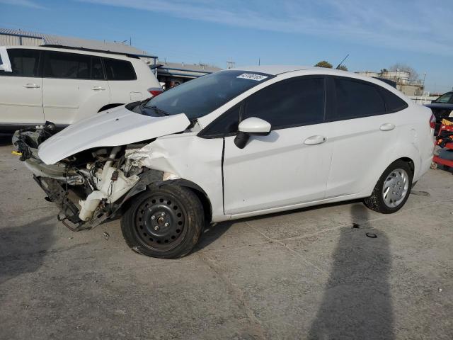  Salvage Ford Fiesta
