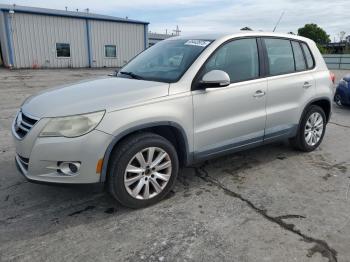  Salvage Volkswagen Tiguan