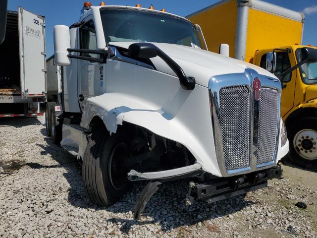  Salvage Kenworth T680