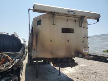  Salvage Trvs Trailer