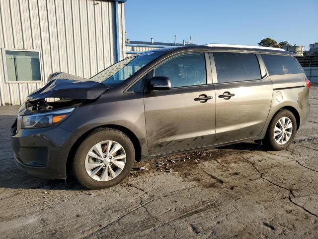  Salvage Kia Sedona