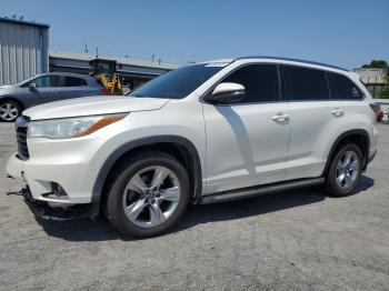  Salvage Toyota Highlander
