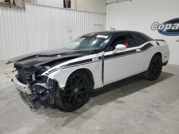  Salvage Dodge Challenger