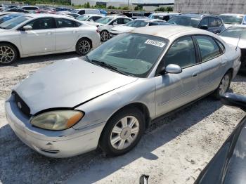  Salvage Ford Taurus