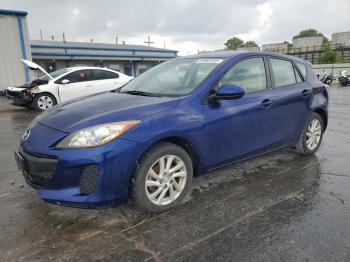  Salvage Mazda 3