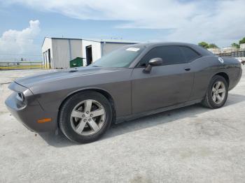  Salvage Dodge Challenger