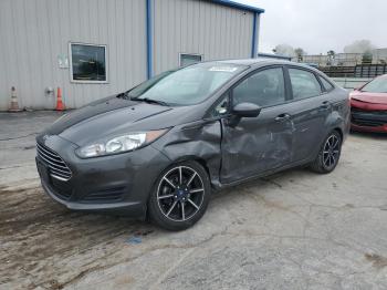 Salvage Ford Fiesta