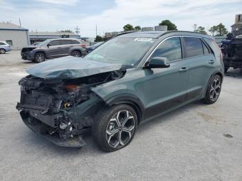 Salvage Kia Niro