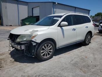  Salvage Nissan Pathfinder