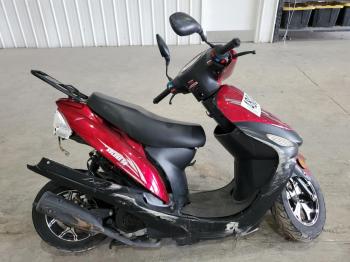  Salvage Zhng Scooter