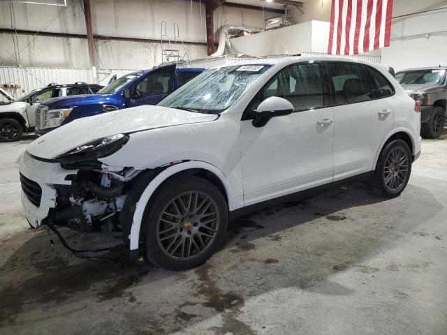  Salvage Porsche Cayenne