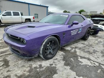  Salvage Dodge Challenger