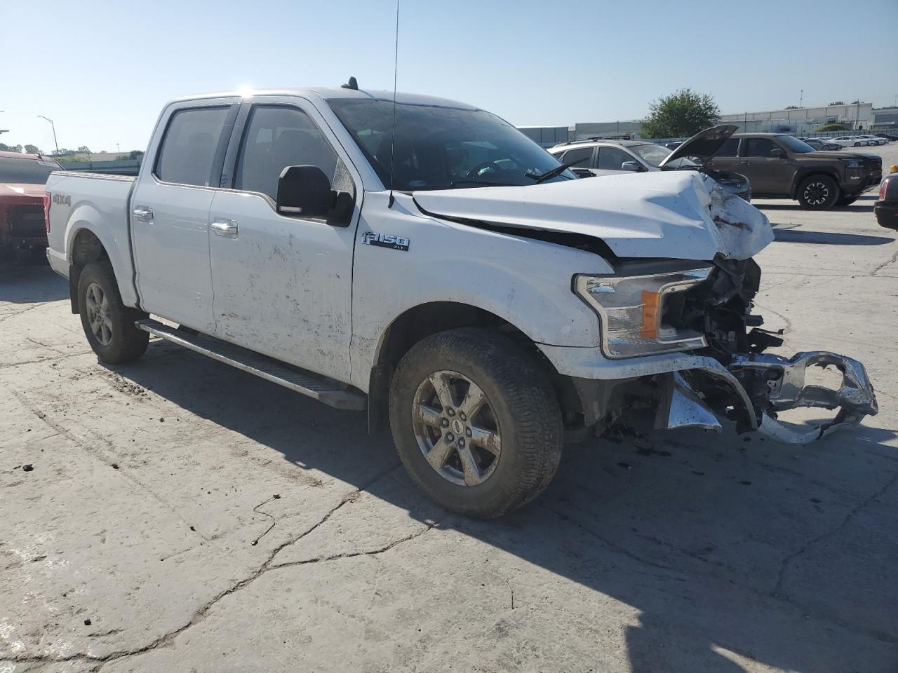 Ford F-150 Supercrew Image 10