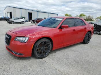  Salvage Chrysler 300