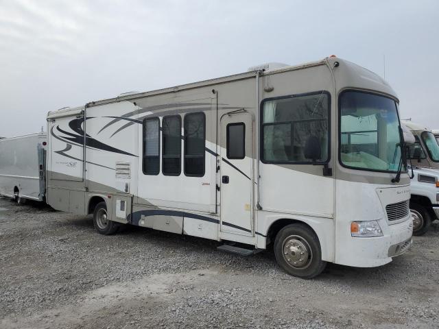  Salvage Workhorse Custom Cha Motorhome