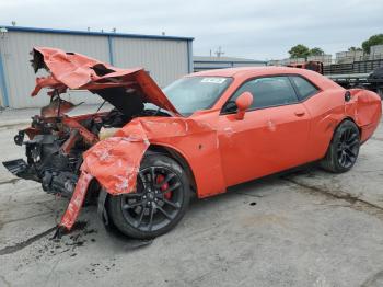  Salvage Dodge Challenger