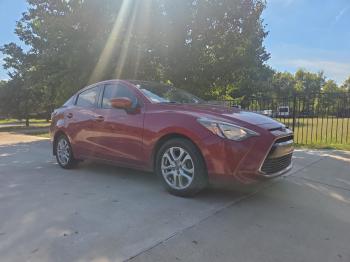  Salvage Toyota Yaris
