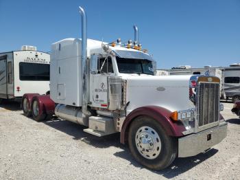  Salvage Peterbilt 379